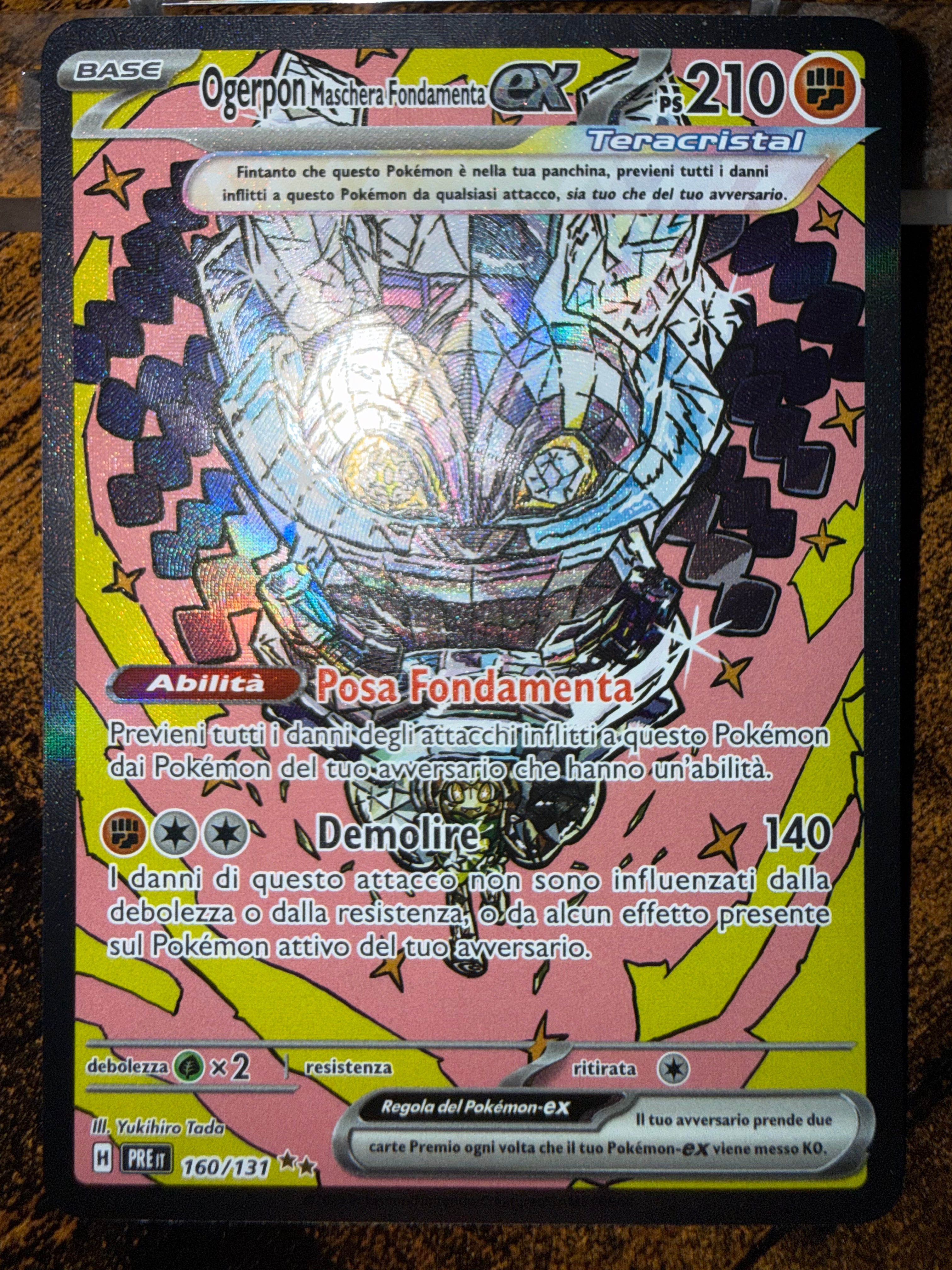Ogerpon Maschera Fondamenta ex (PRE 160)
Evoluzioni Prismatiche - Cornerstone Mask Ogerpon ex - Singles NM